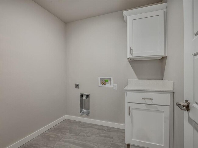 Building Photo - 520 NW 176th Terrace