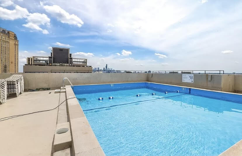 Building Photo - 2728 N Hampden Ct