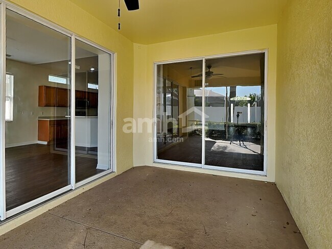 Building Photo - 6244 Macaw Glen