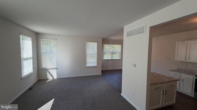Building Photo - 78 Tansboro Rd