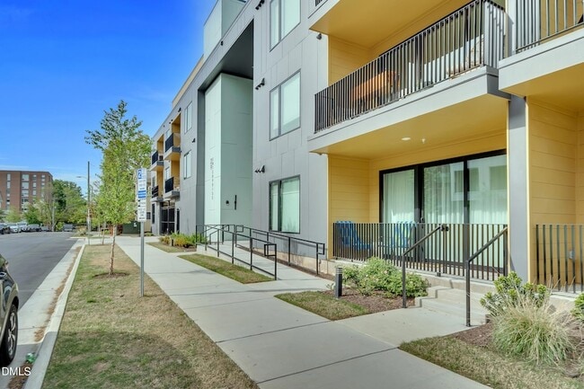 Building Photo - 29 Enterprise St