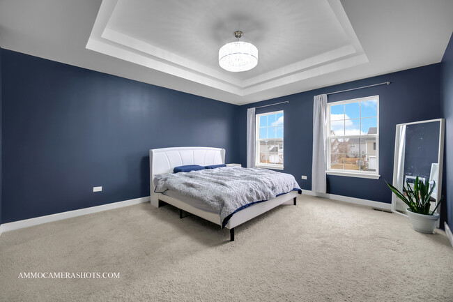 Building Photo - 2305 Brookstone Dr