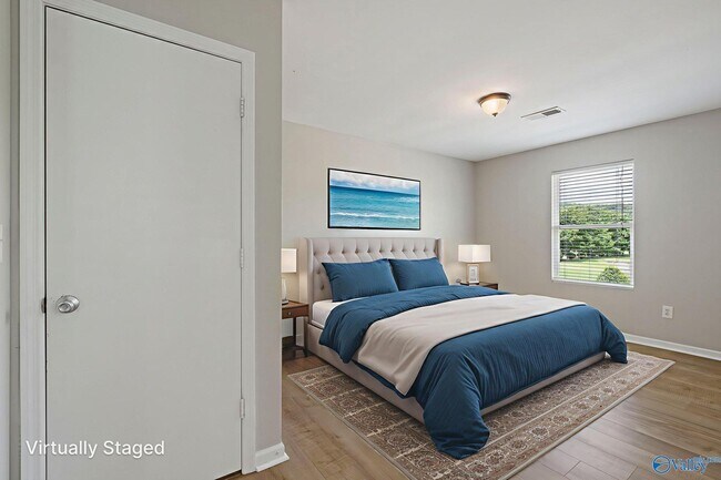 Building Photo - 102 Whitestone Dr NE