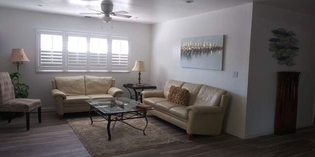 Building Photo - Fully Furnished Condo