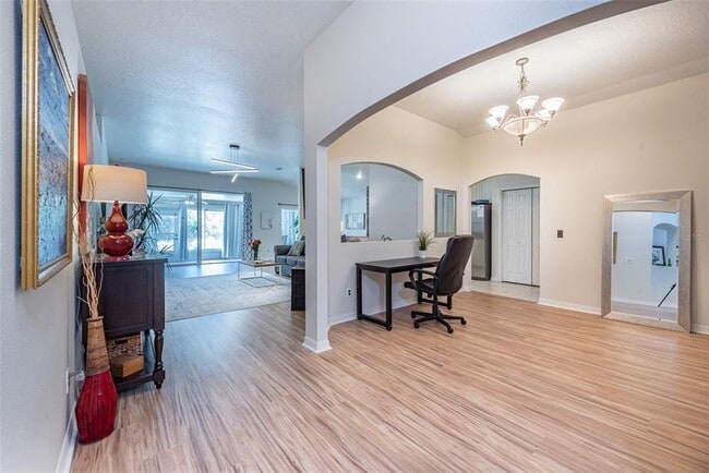 Building Photo - 6650 Thackston Dr