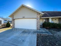 Building Photo - 3106 W Golden Valley