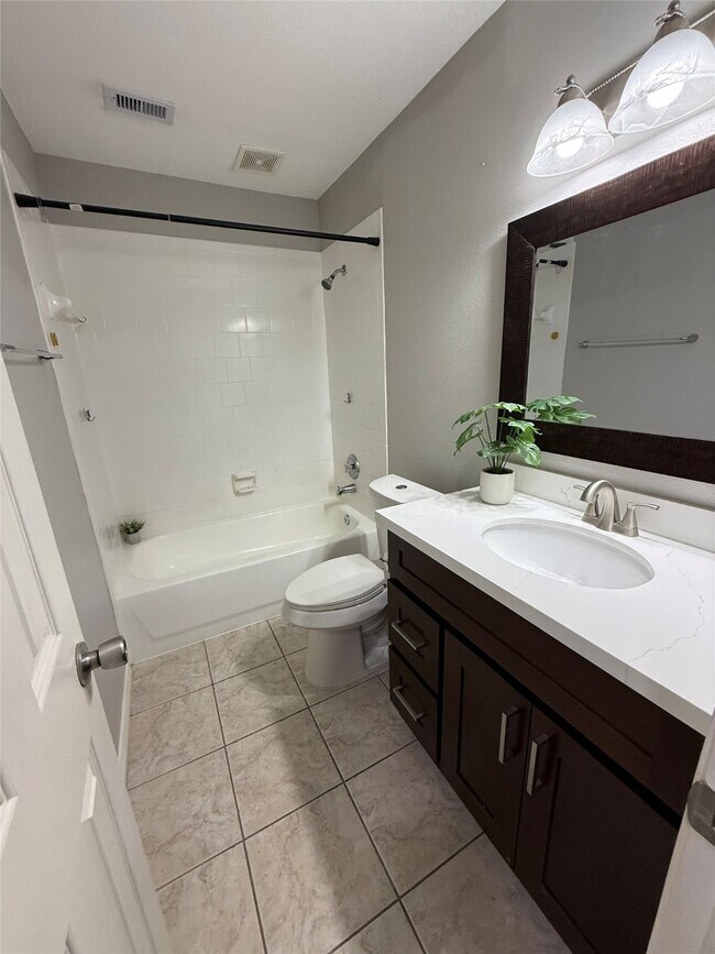 Building Photo - 10226 Antelope Alley