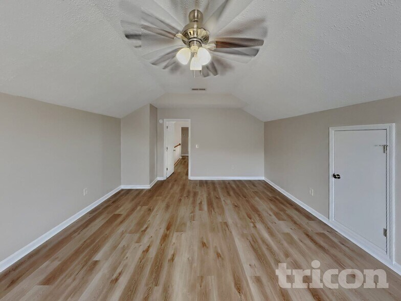 Building Photo - 673 Mable Dr