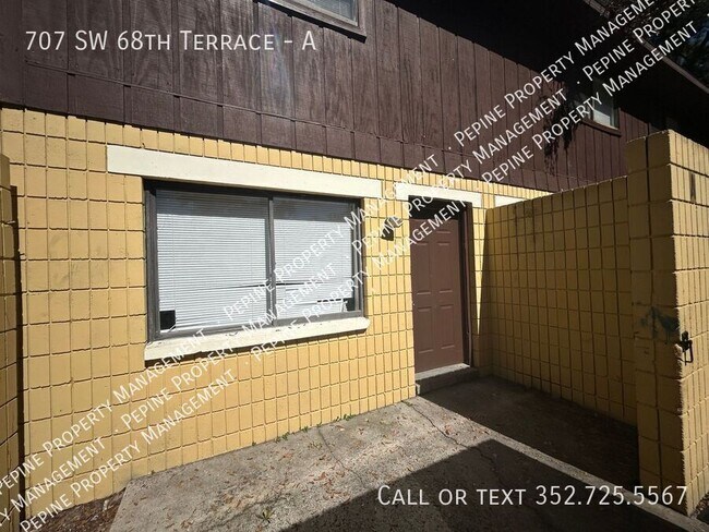Building Photo - 707 SW 68th Terrace