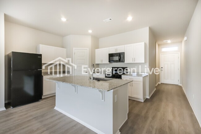 Building Photo - 6511 NW Kathleen St