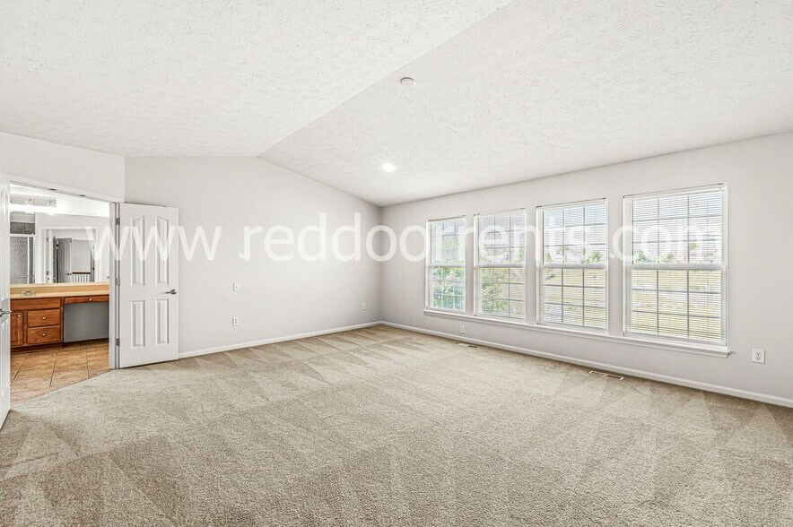 Building Photo - 4712 Pebblepointe Pass