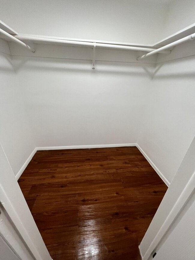 Building Photo - Updated, 2/2 Home Available now!