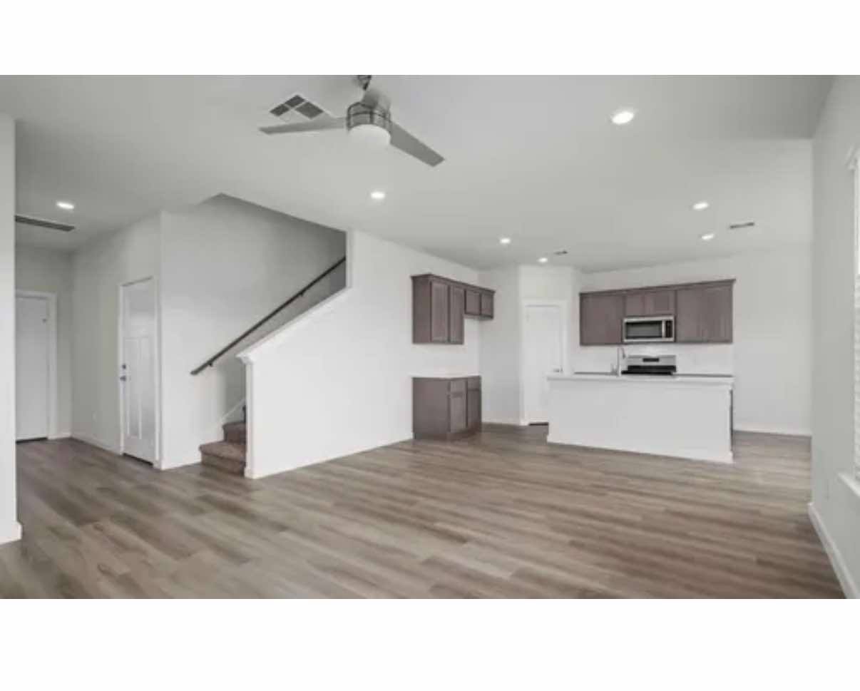 Building Photo - 1218 Amistad Loop
