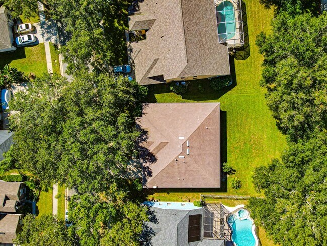 Building Photo - 1577 Cherry Ridge Dr