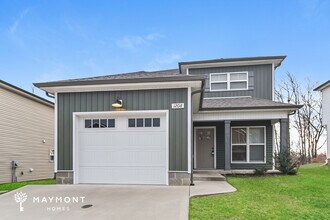 Building Photo - 1208 Cottonwood Dr