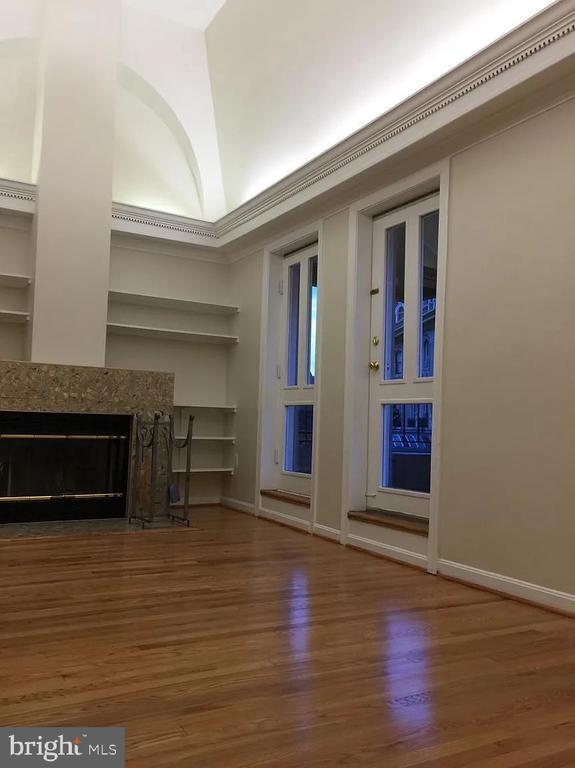 Building Photo - 1504 21st St NW