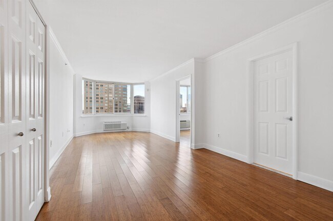 Building Photo - 1 2nd St