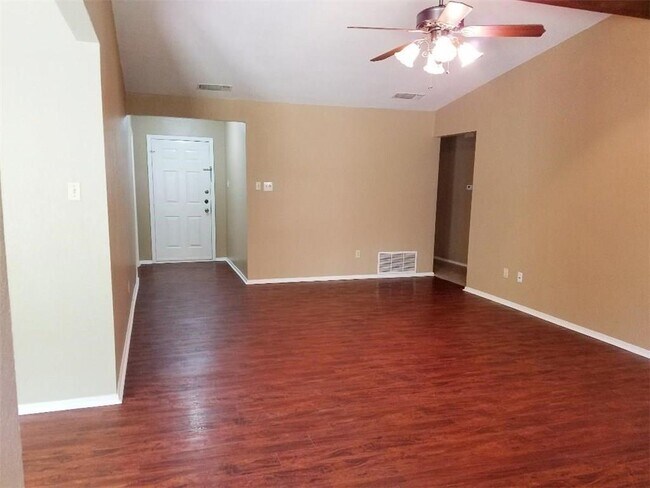 Building Photo - 11912 Stout Oak Trail