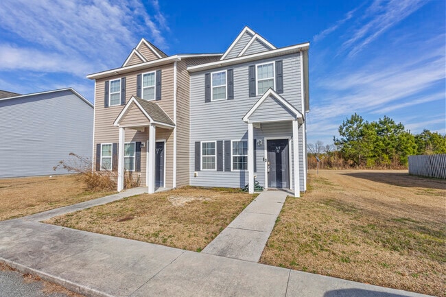 Building Photo - 313 Burley Dr