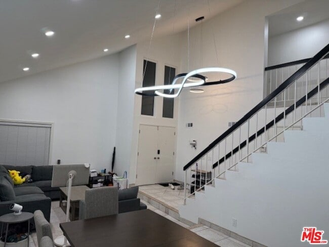 Building Photo - 16403 Bear Meadow Cir