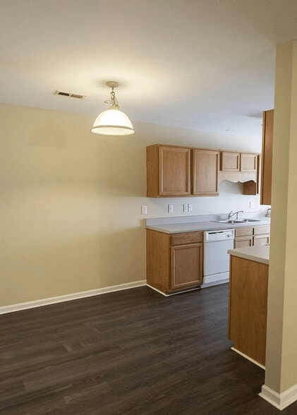Building Photo - Positive Way Apartments