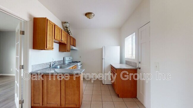 Building Photo - 4152 Brookdale Ave