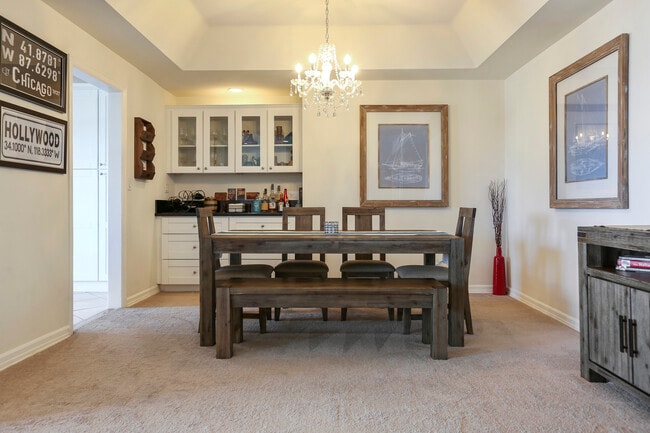 Convertible Den (Dining Area... Home Office) - 1457 Reeves St