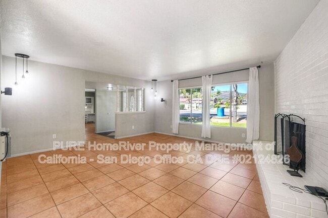 Building Photo - 2135 E El Norte Pkwy