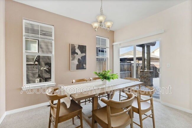 Building Photo - 2104 18th Ave