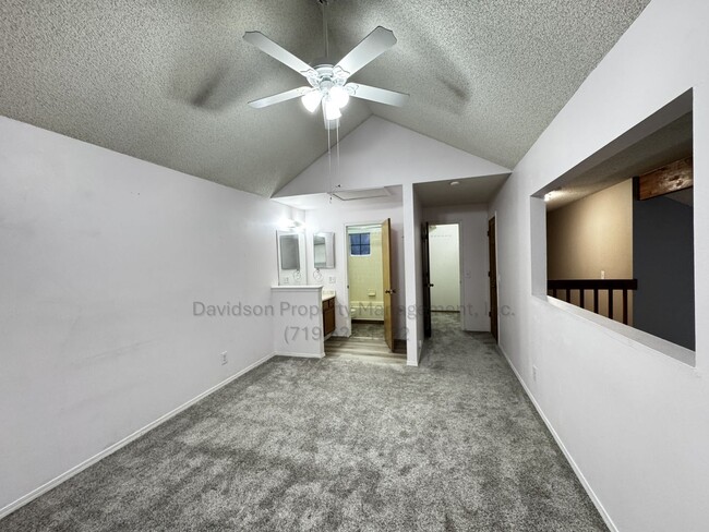 Building Photo - 2129 Troy Ct