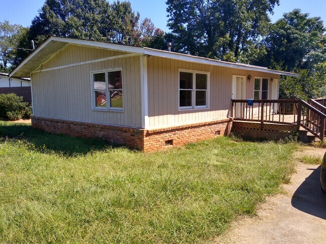Primary Photo - 1610 Gilston Ct