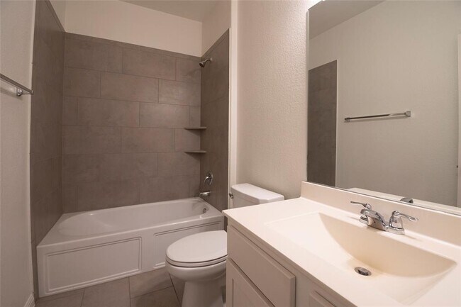 Building Photo - 308 Prato Pl