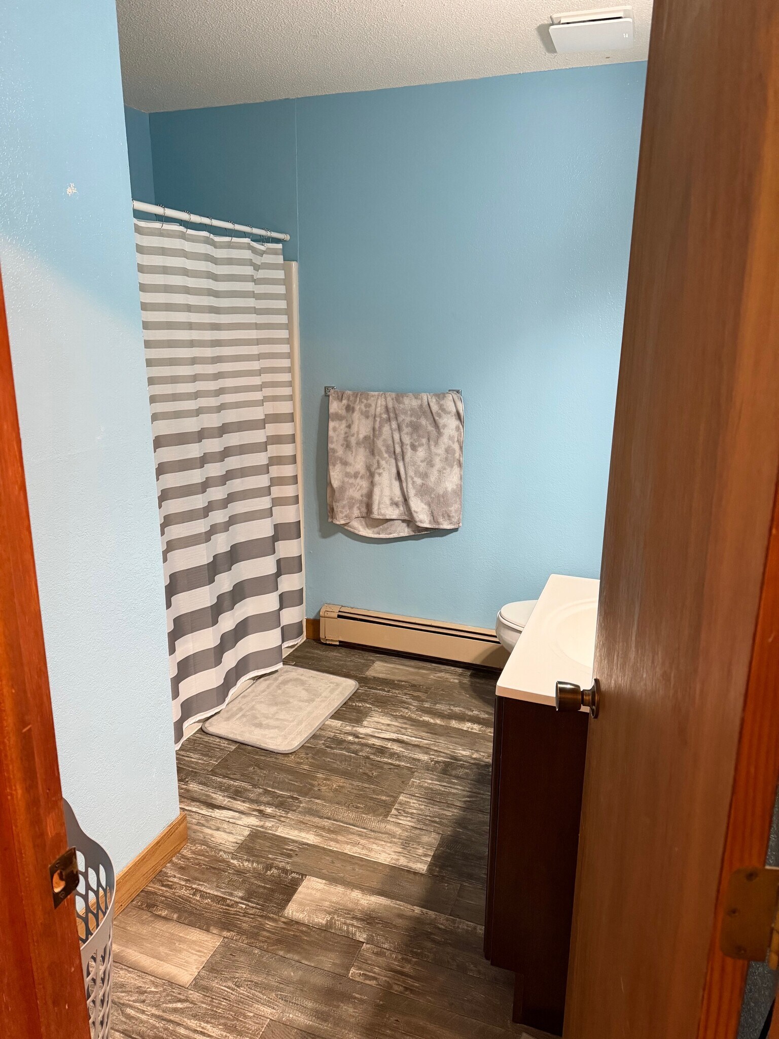 Building Photo - 421 5th St NW