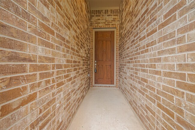 Building Photo - 28522 Cabrera Hill Ln