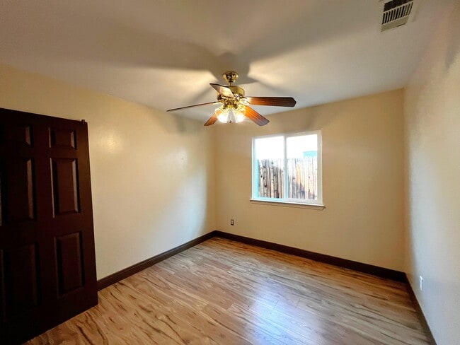 Building Photo - 4211 Rio Viejo Dr