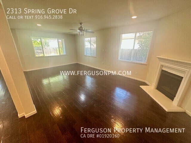 Building Photo - 2313 Spring Grove Dr