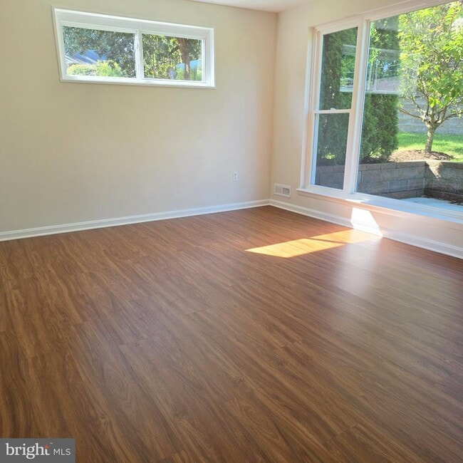 Building Photo - 13114 Bluhill Rd