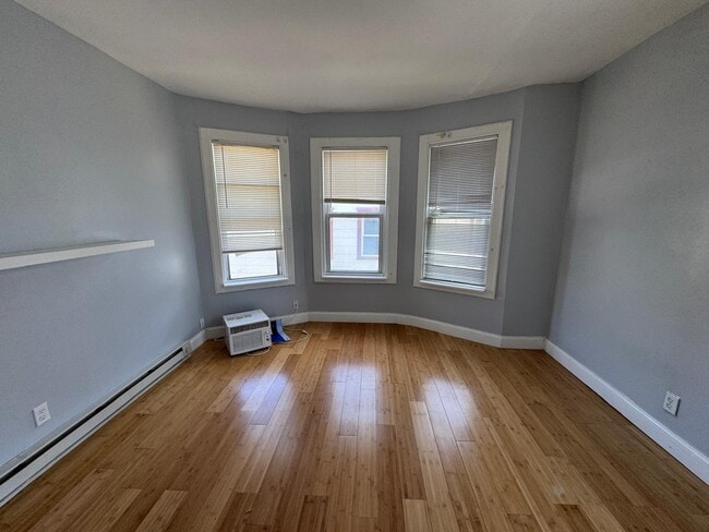 Building Photo - 928 Pitman Ave
