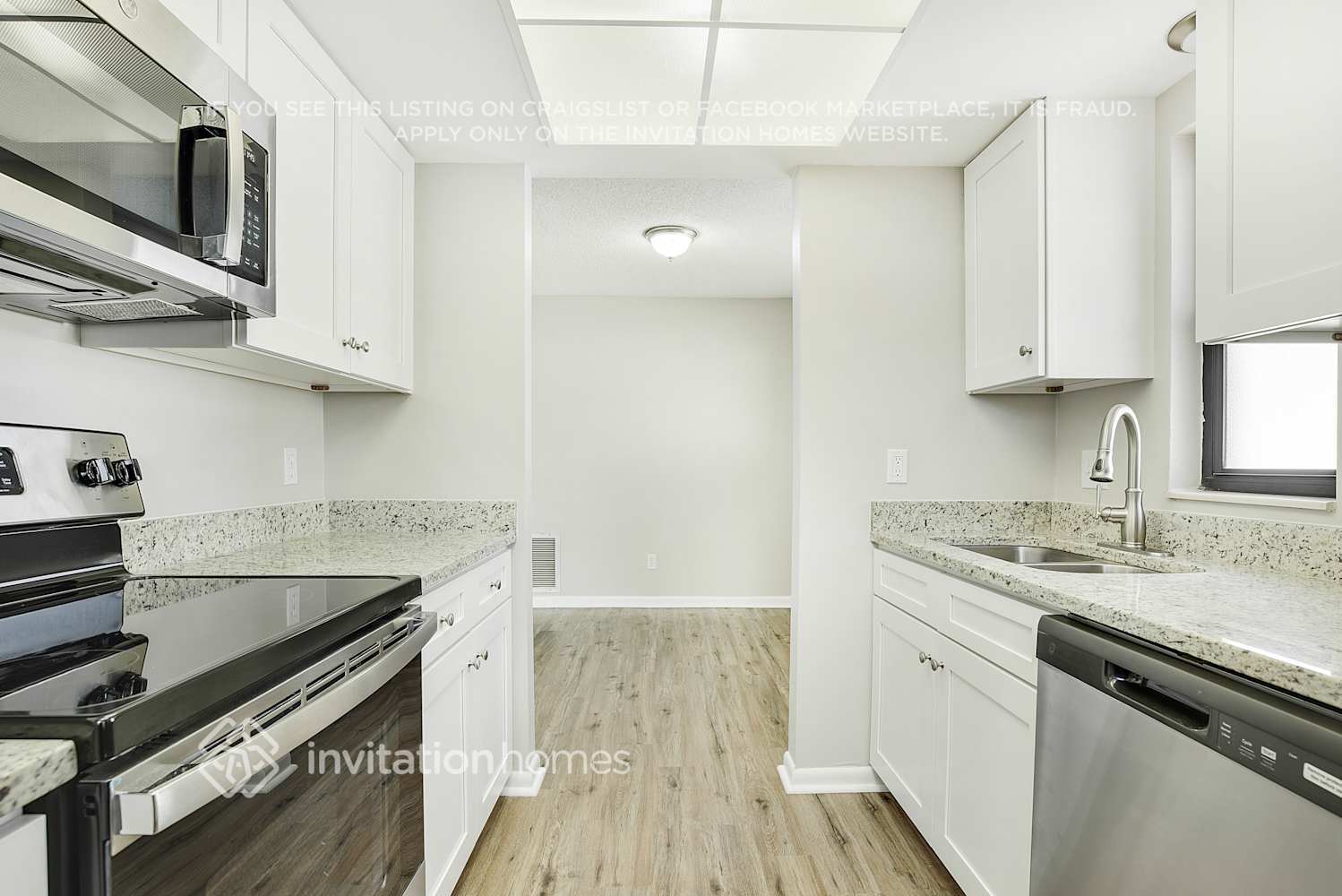 Building Photo - 213 Sweetgum Ct