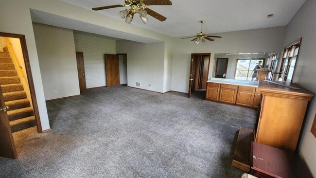 Building Photo - 1811 Miller Dr