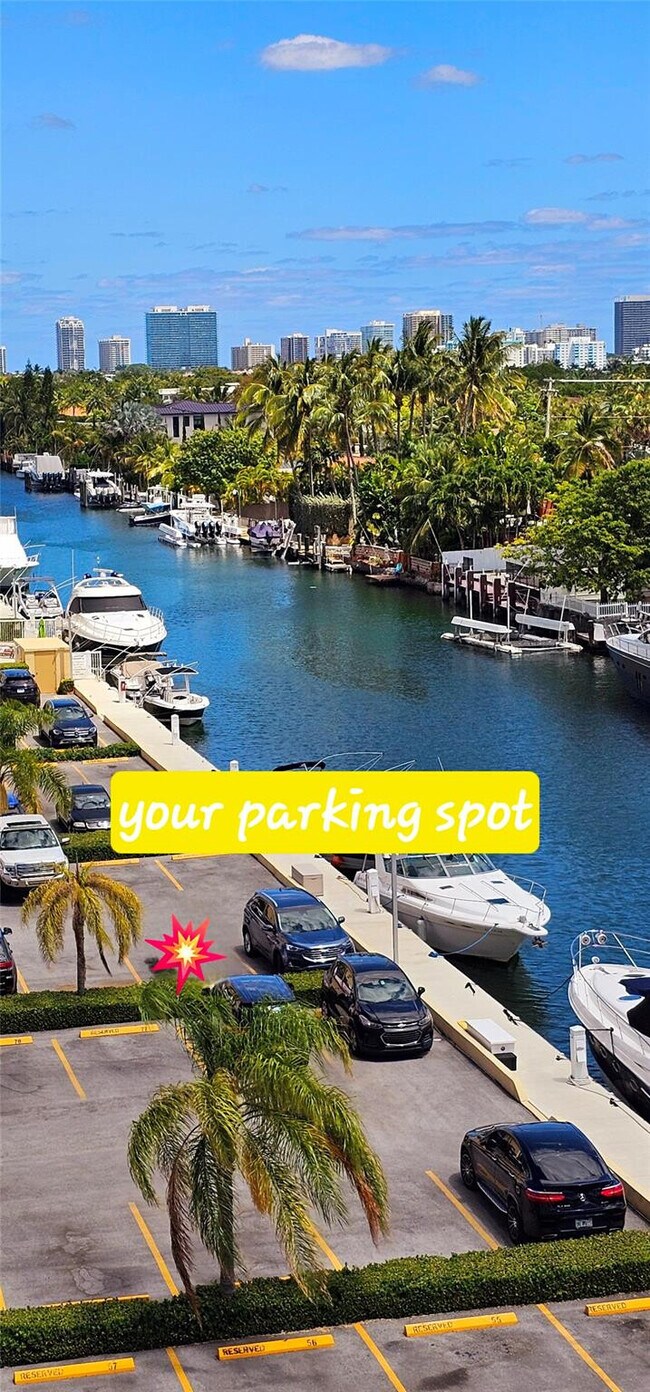 Building Photo - 2000 NE 135th St