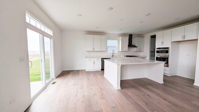 Building Photo - 26142 W Sherwood Cir