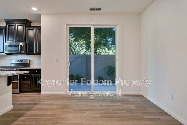 Building Photo - 3057 Bernini Pl