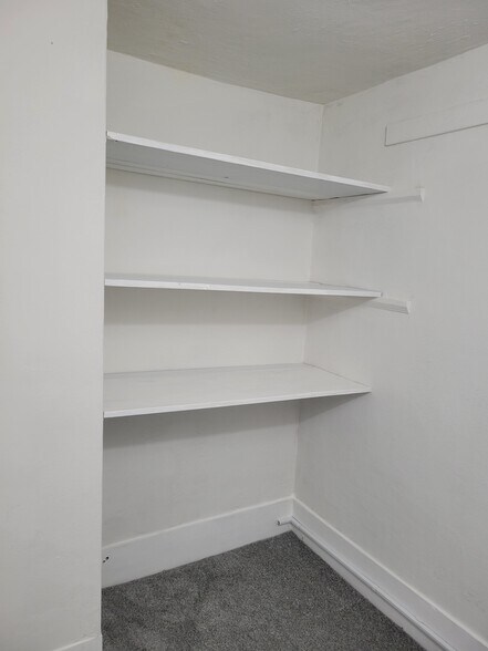 Building Photo - 106 Emerson Ave