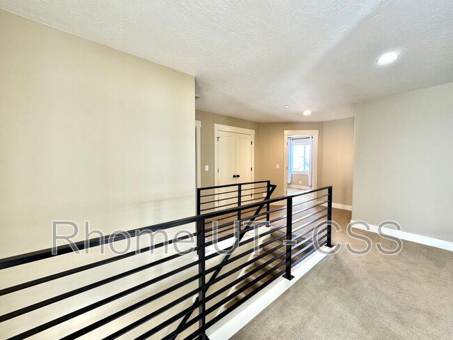 Building Photo - 18 N 1100 W