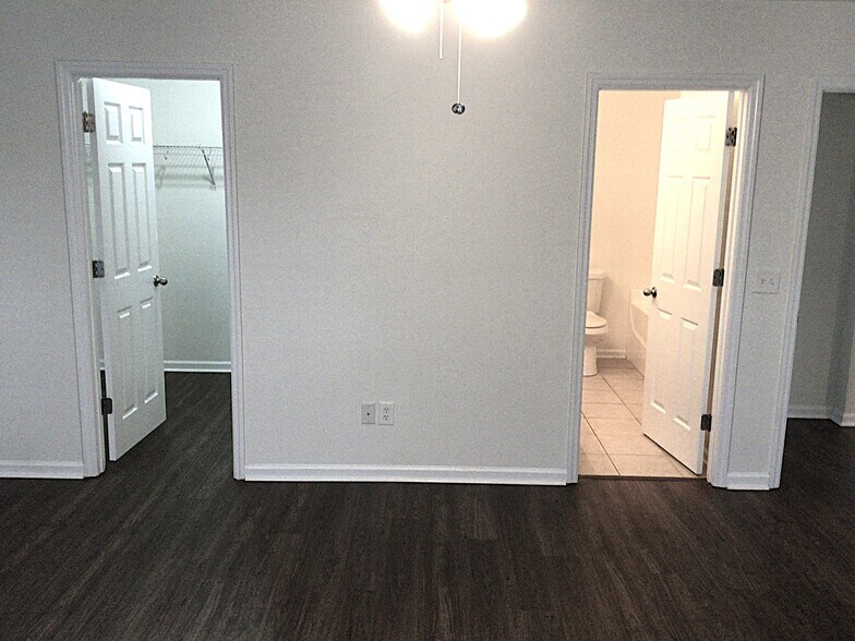 Building Photo - 1209 Wild Goose Trail