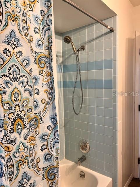 Building Photo - 22497 Glen Ave