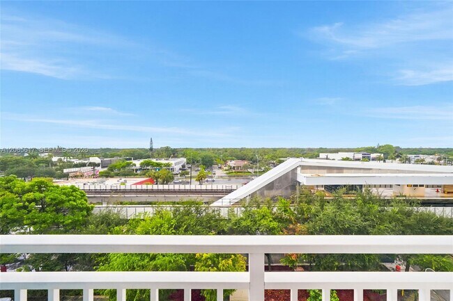 Building Photo - 7275 SW 90th Way