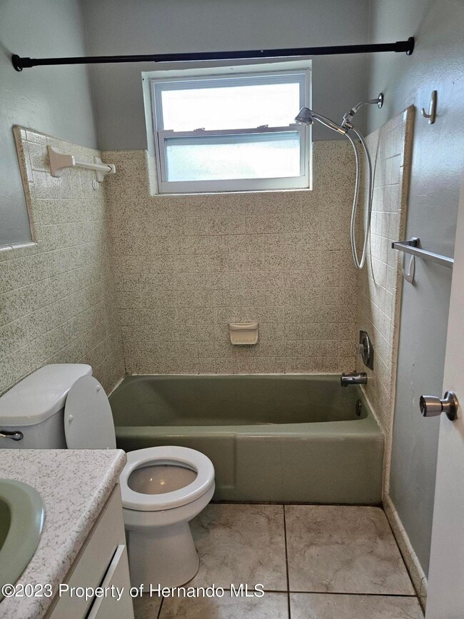 Building Photo - 4623 Cynthia Ln