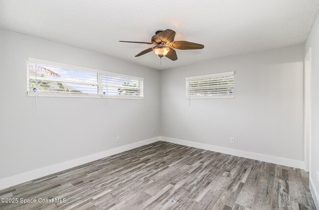 Building Photo - 205 Trinidad Dr